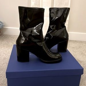Stuart Weitzman NWT size 9.5 sexy black patent leather chunky boot